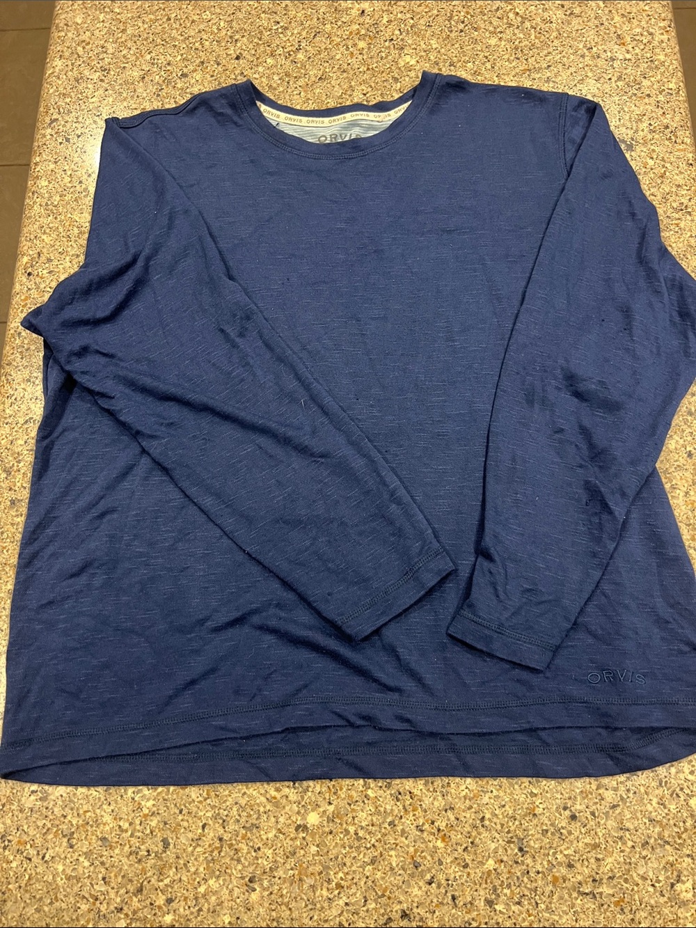 Orvis Men's Long-Sleeve Crewneck Tee in Deep Blue XL classic collection z17